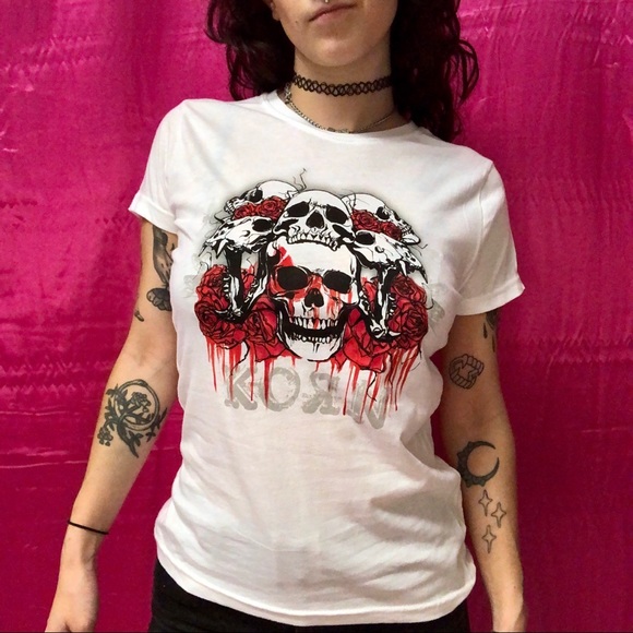 Vintage Tops - Korn Red Roses Tee
